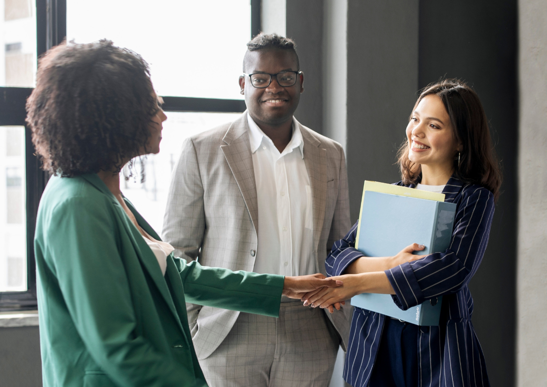 L’onboarding, ou intégration, est le processus qui permet à un nouveau salarié de s’adapter à son poste, à son équipe, à son manager et à sa culture d’entreprise