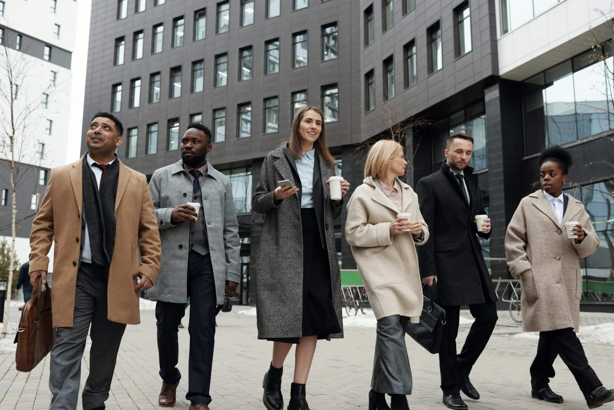 Collaborateurs Silae allant déjeuner